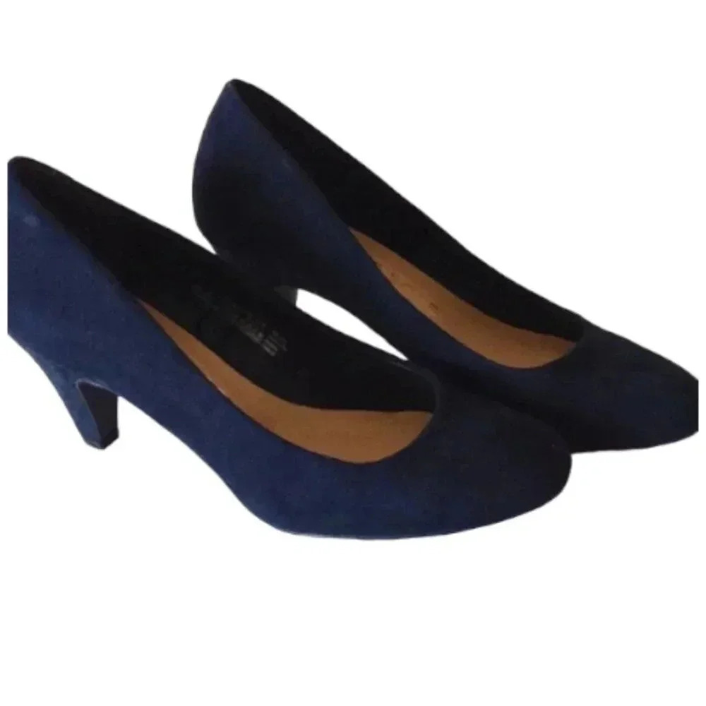 F&F Sensitive Sole  Womens‎ Size US 8.5 Navy Blue Court Shoes Faux Suede R…